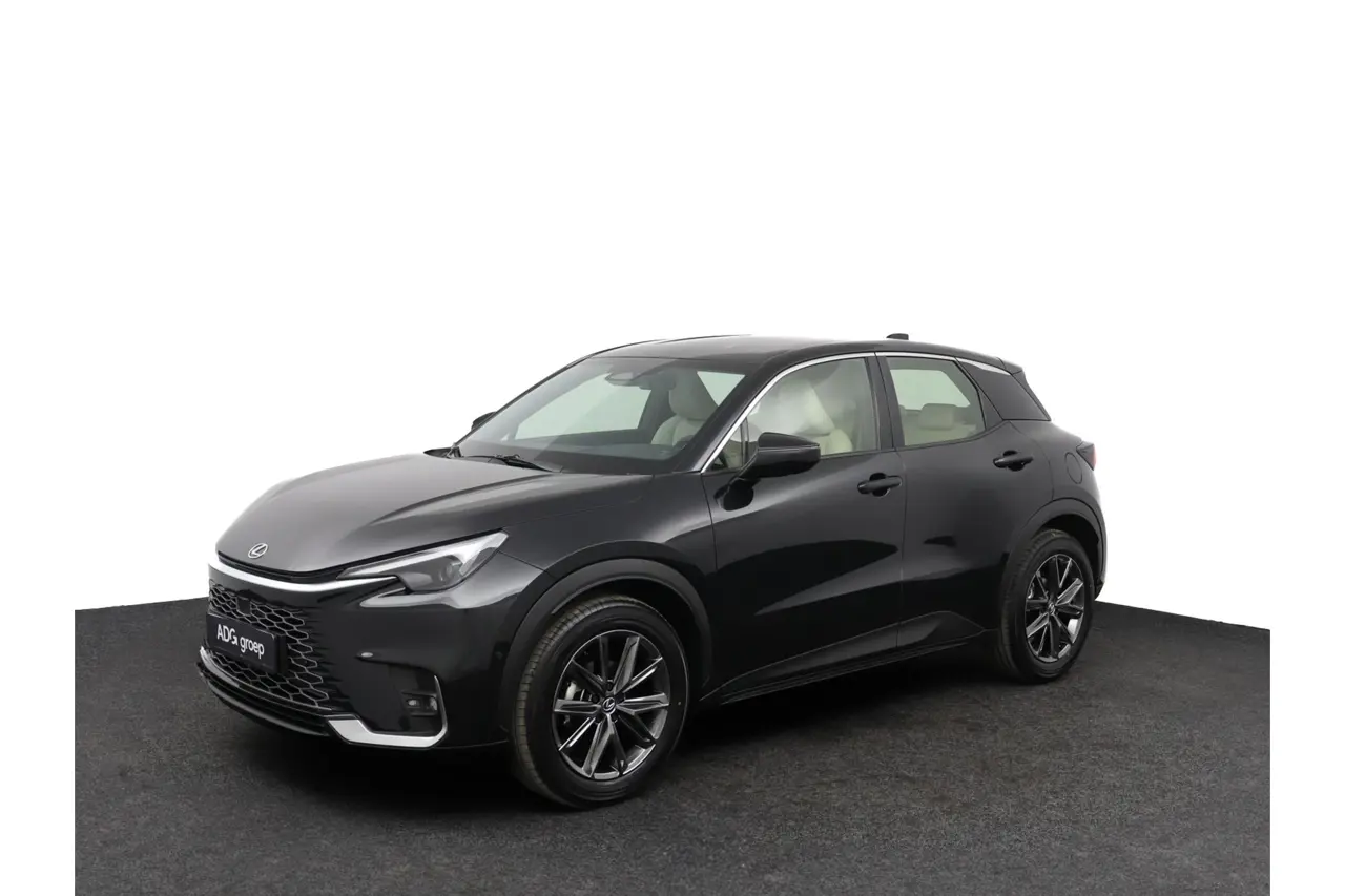 Lexus LBX 1.5 Elegant 2Wd 2026, foto 1