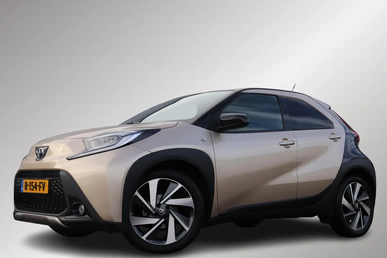 Toyota Aygo X 1.0 VVT-i Mt Envy, 2022, foto 1