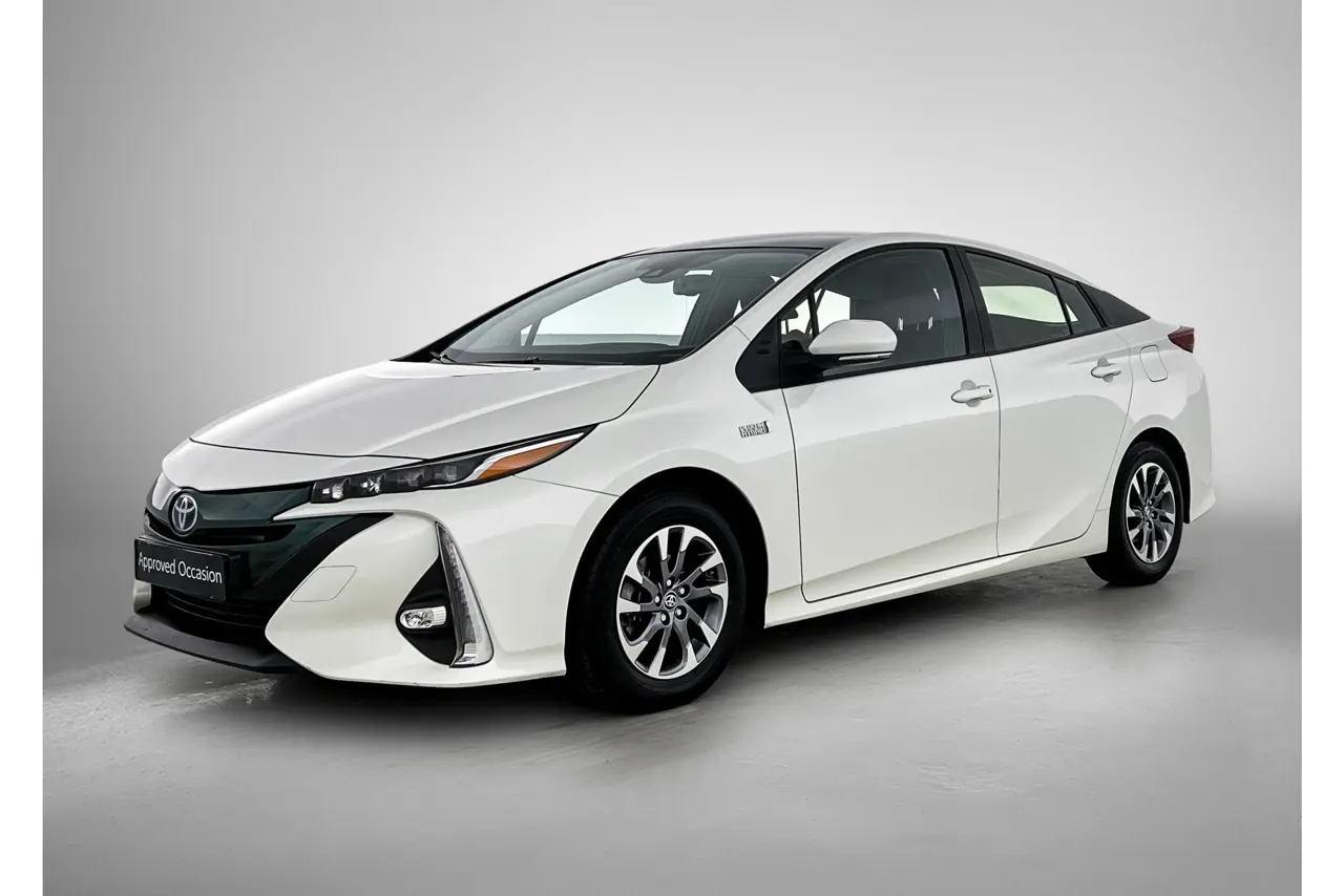 Toyota Prius 1.8 Plug-in Dynamic 2018, foto 1