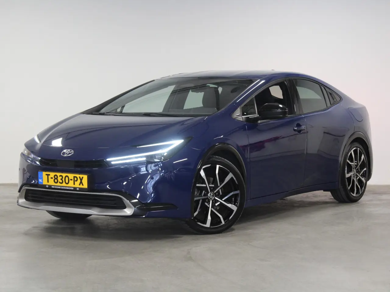 Toyota Prius 2.0 Plug-In Hybrid Executive 2023, foto 1