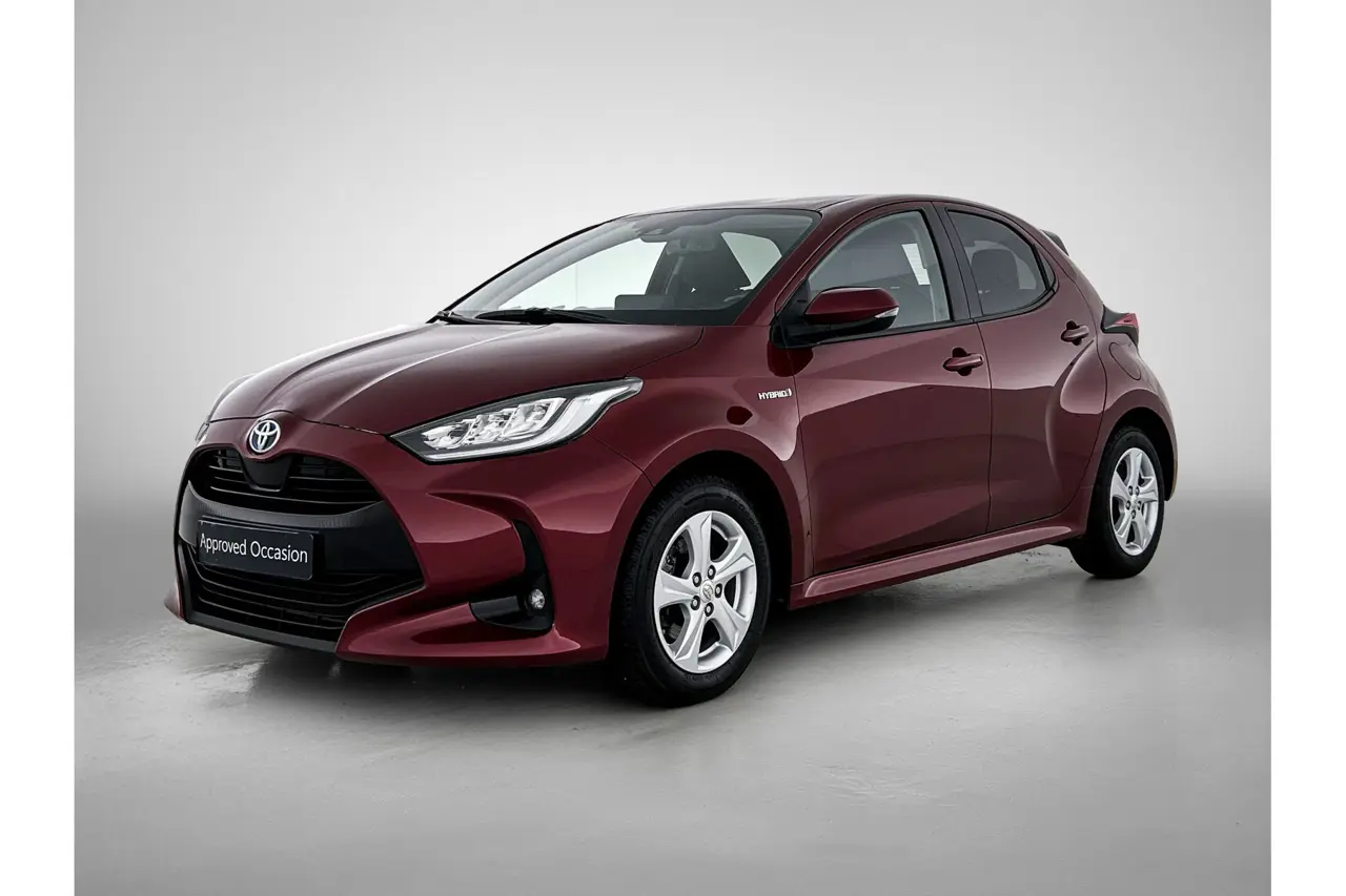 Toyota Yaris 1.5 Hybrid Dynamic + Limited 2020, foto 1