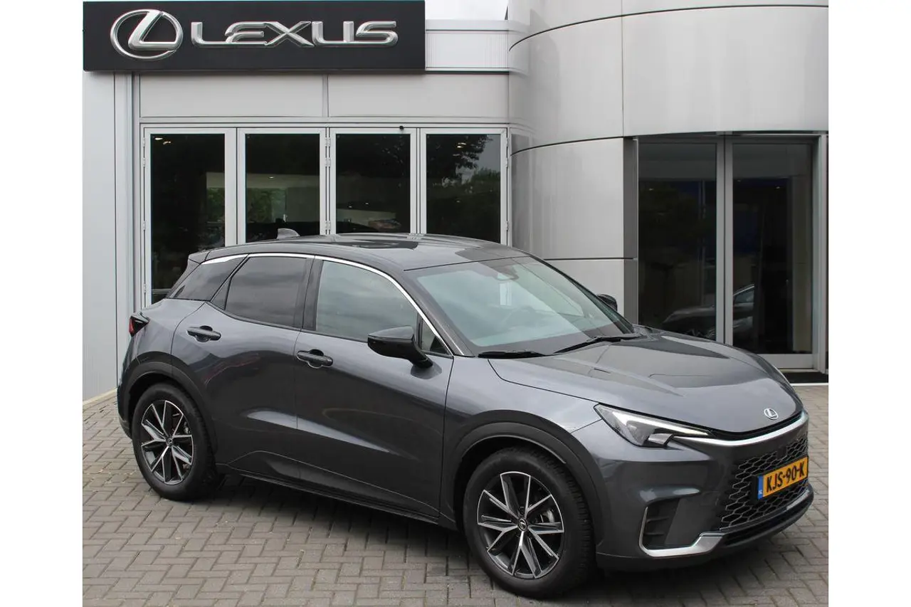 Lexus LBX 1.5 Cool 2Wd 2025, foto 1