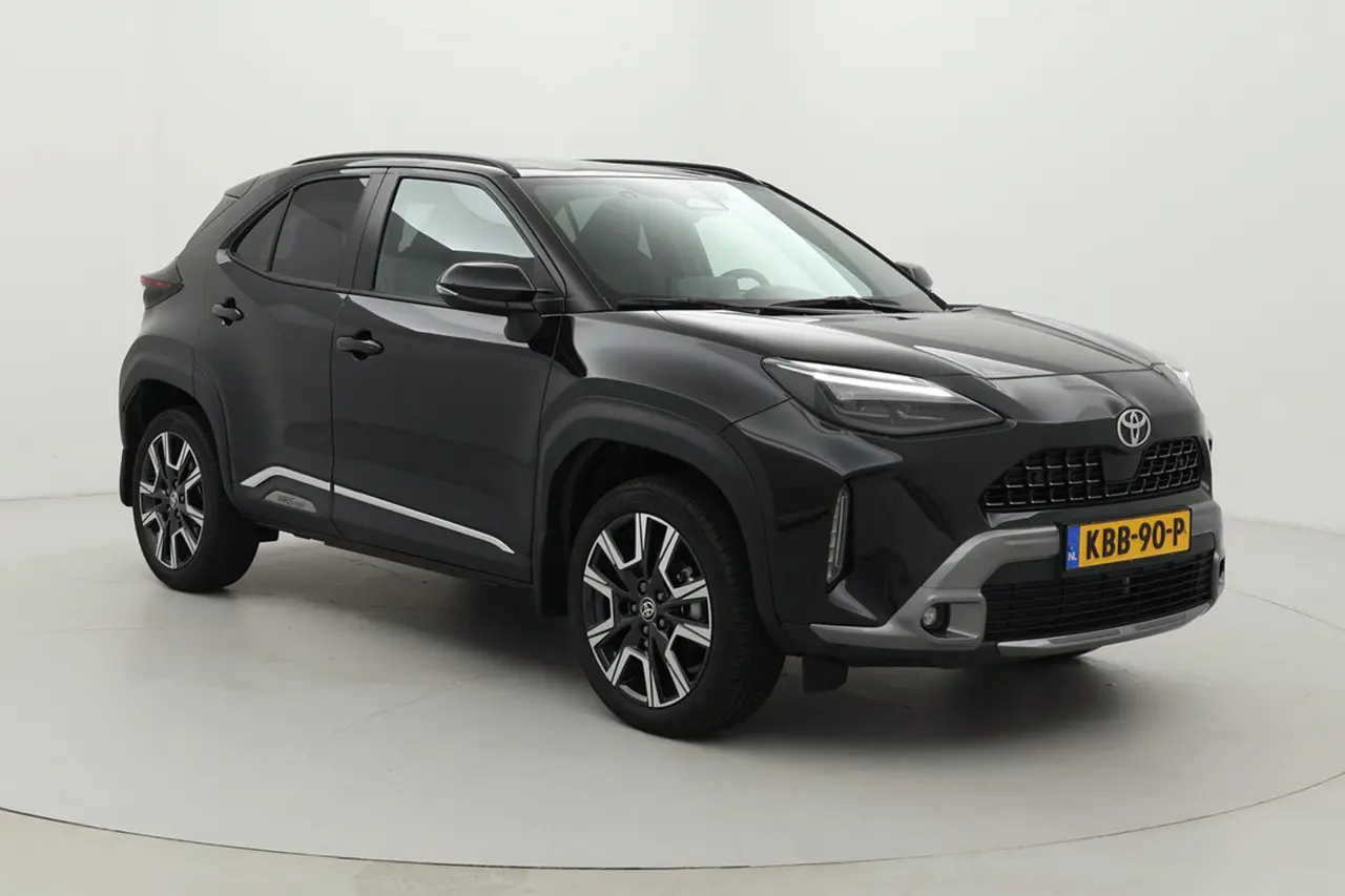 Toyota Yaris Cross 1.5 Hybrid 130 Executive 2026, foto 1