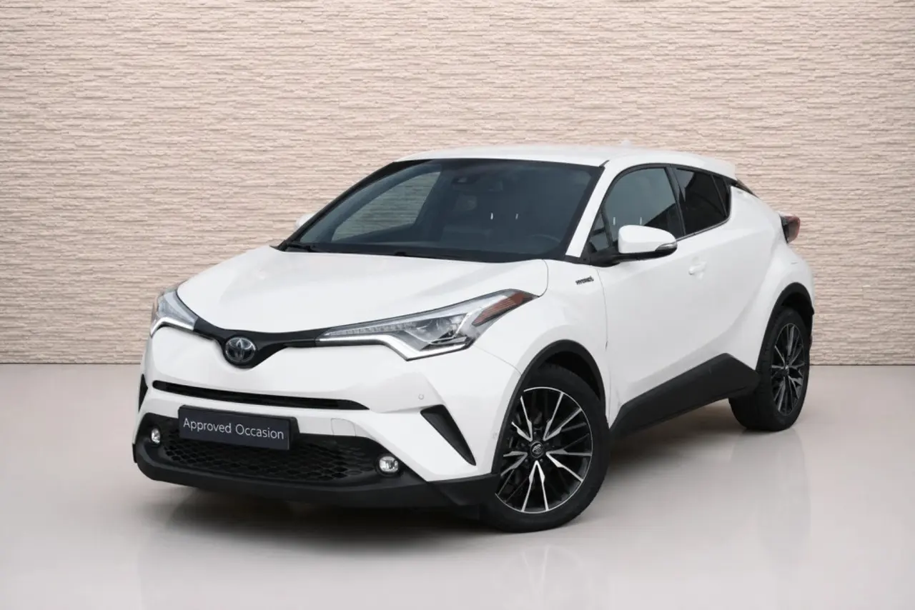 Toyota C-HR 1.8 Hybrid Executive Automaat 2018, foto 1