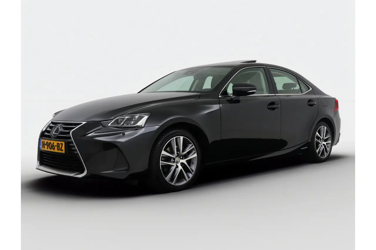 Lexus IS 300H Luxury Line 2020, photo 1