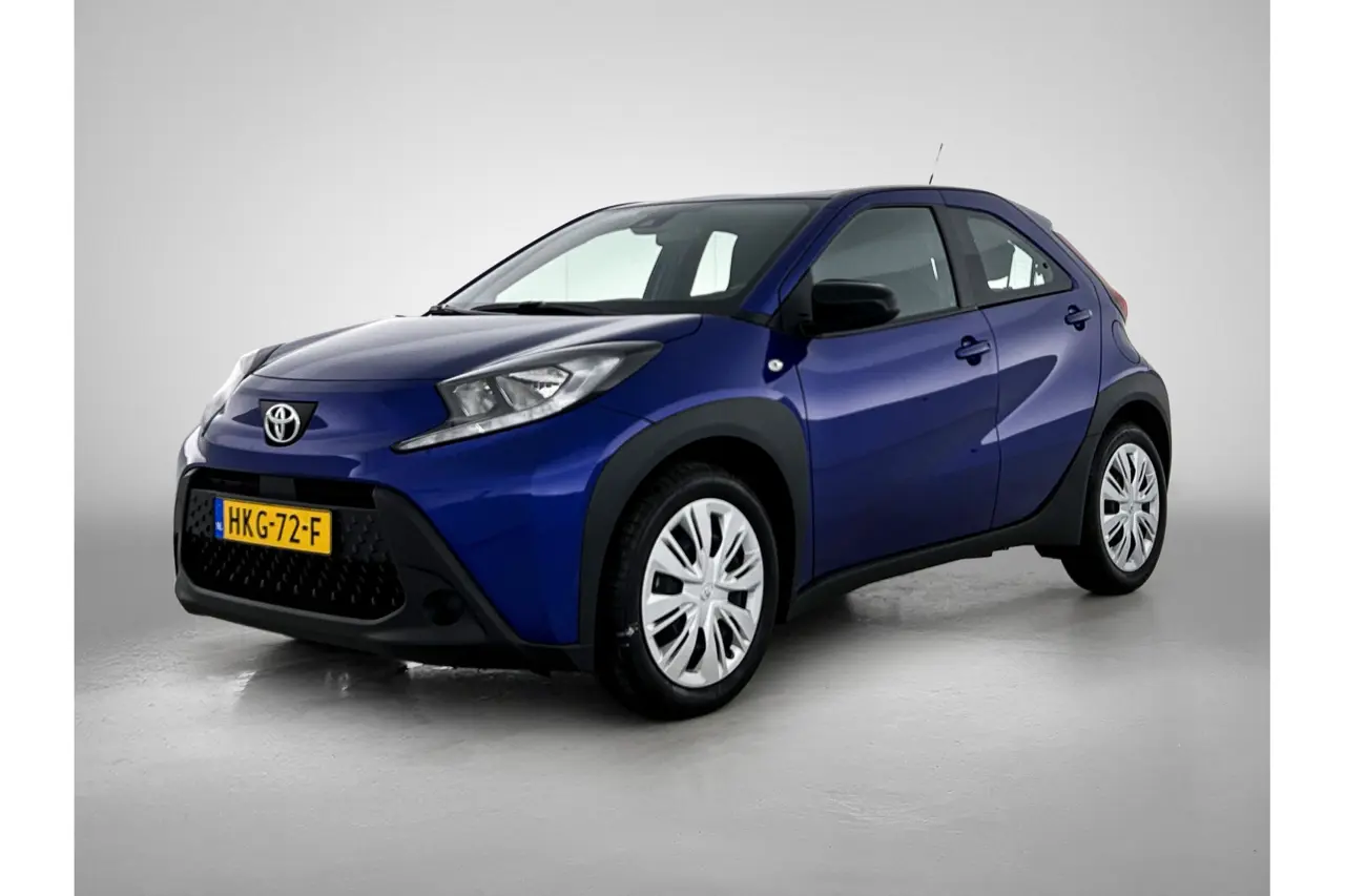 Toyota Aygo X 1.0 VVT-i MT Play 2025, foto 1