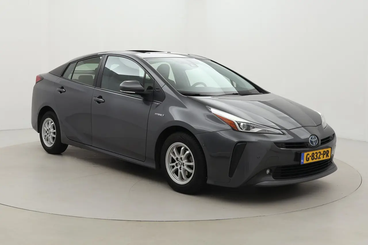 Toyota Prius 1.8 Executive 2019, photo 1