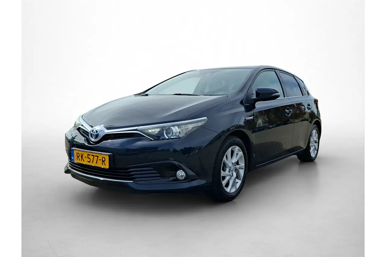 Toyota Auris 1.8 Hybrid Dynamic Go 2018, foto 1