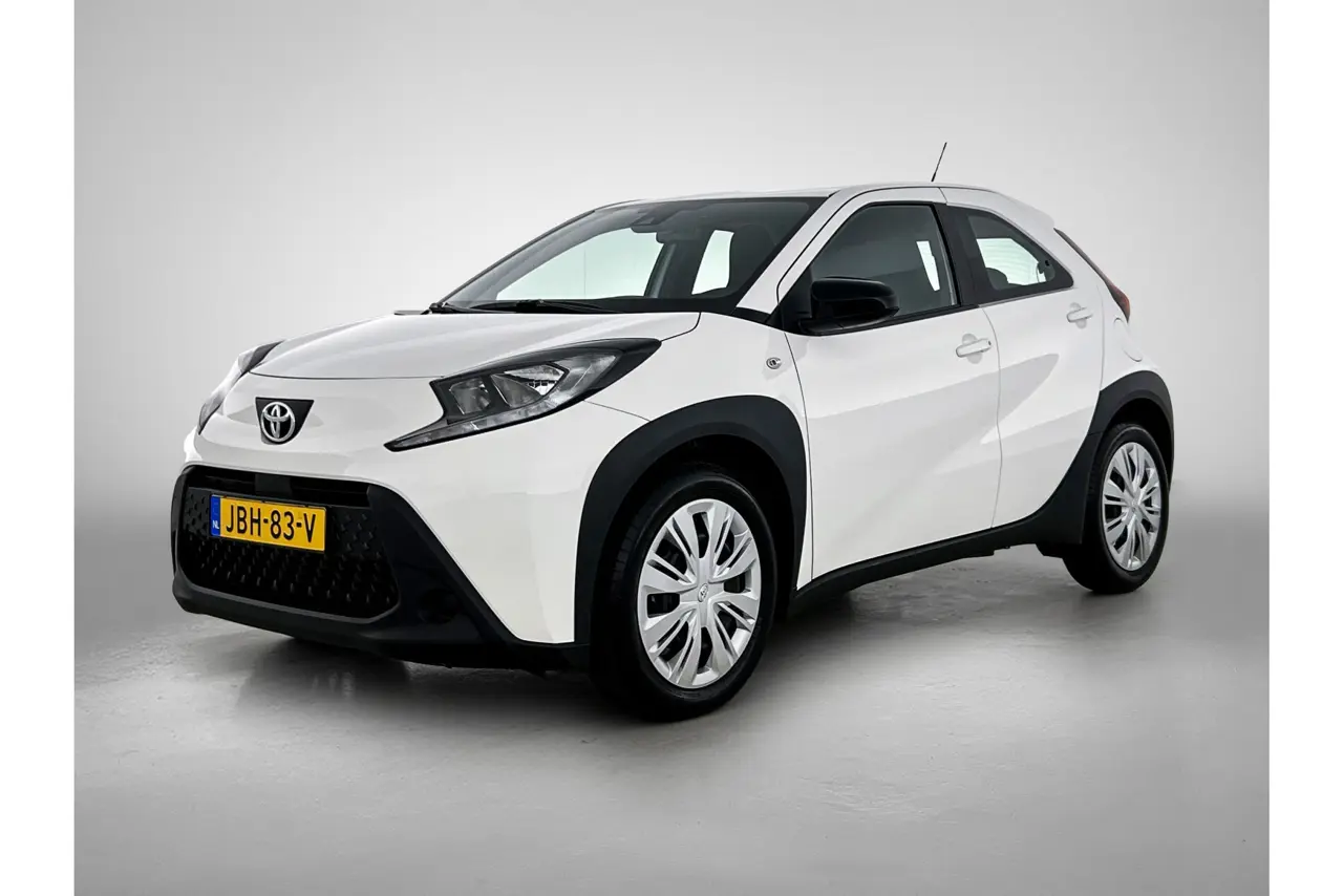 Toyota Aygo X 1.0 VVT-i Mt Play 2025, foto 1