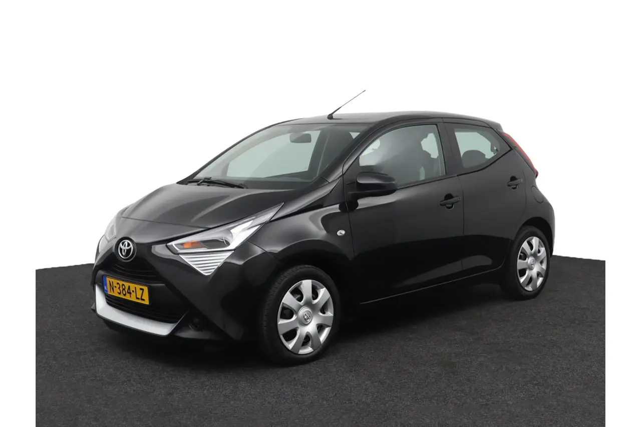Toyota Aygo 1.0 VVT-i X-Play 2021, foto 1