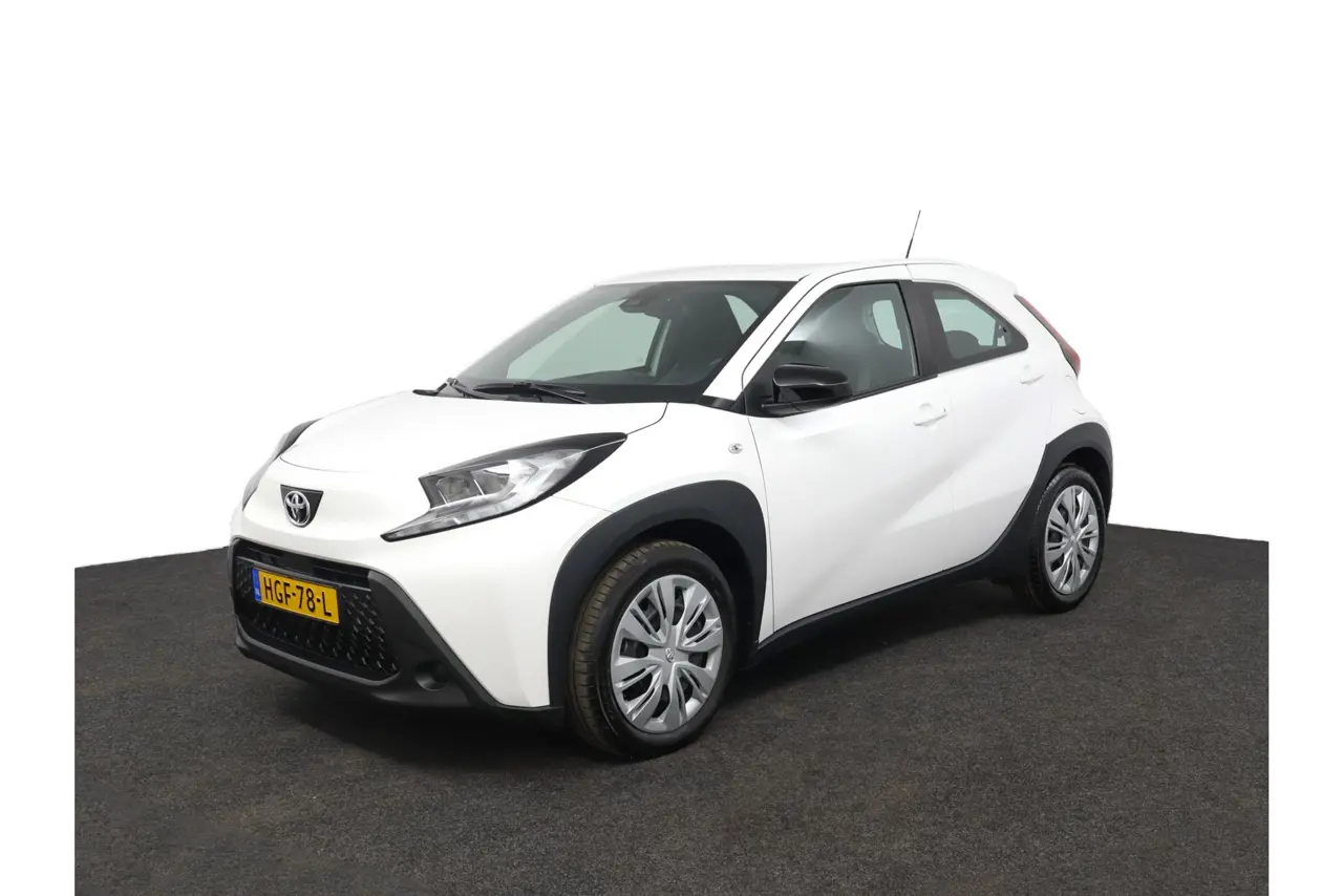 Toyota Aygo X 1.0 VVT-i Mt Play 2025, foto 1