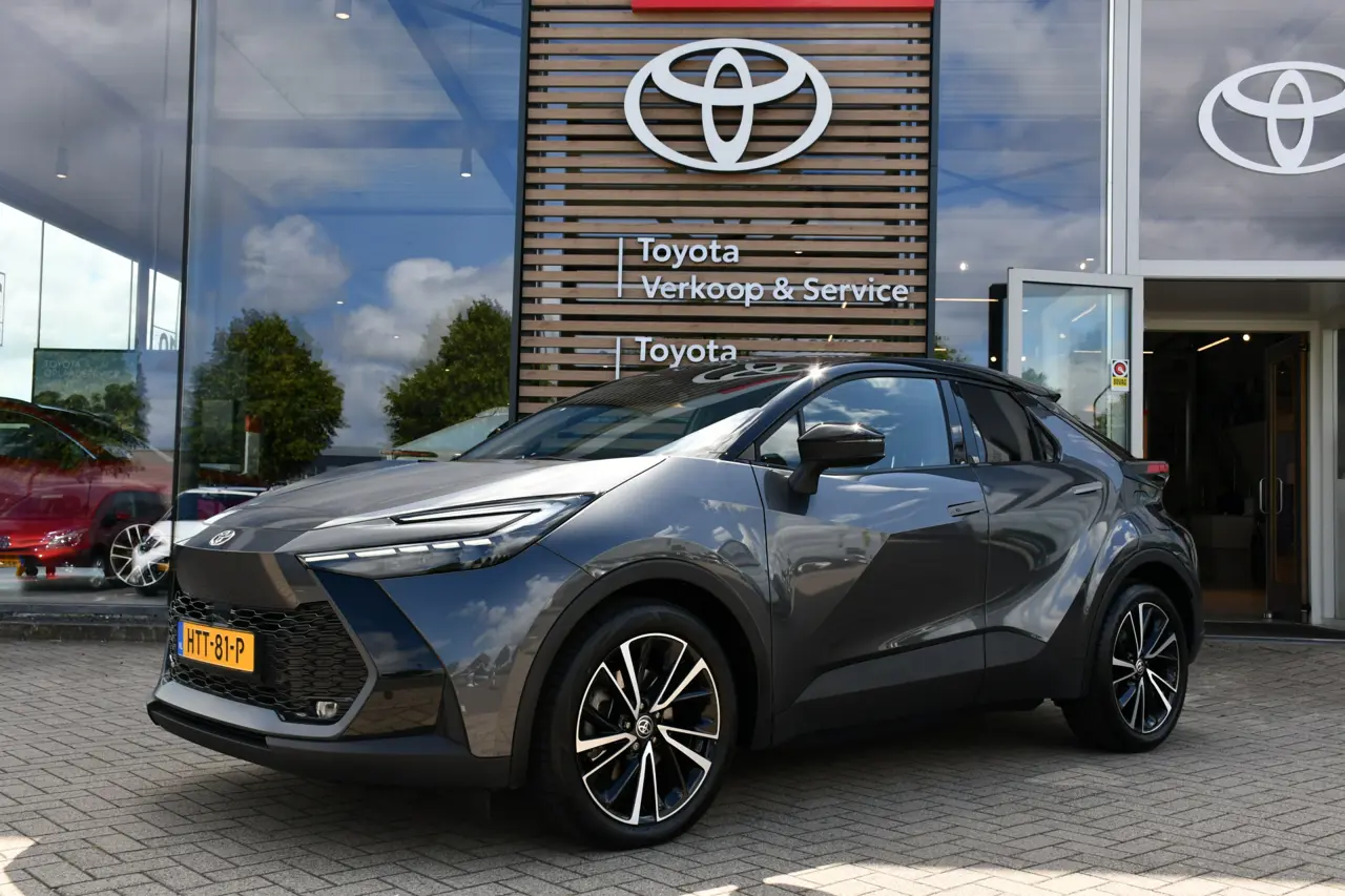 Toyota C-HR 2.0 Plug-In Hybrid 220 Executive Automaat 223Pk 2025, foto 1