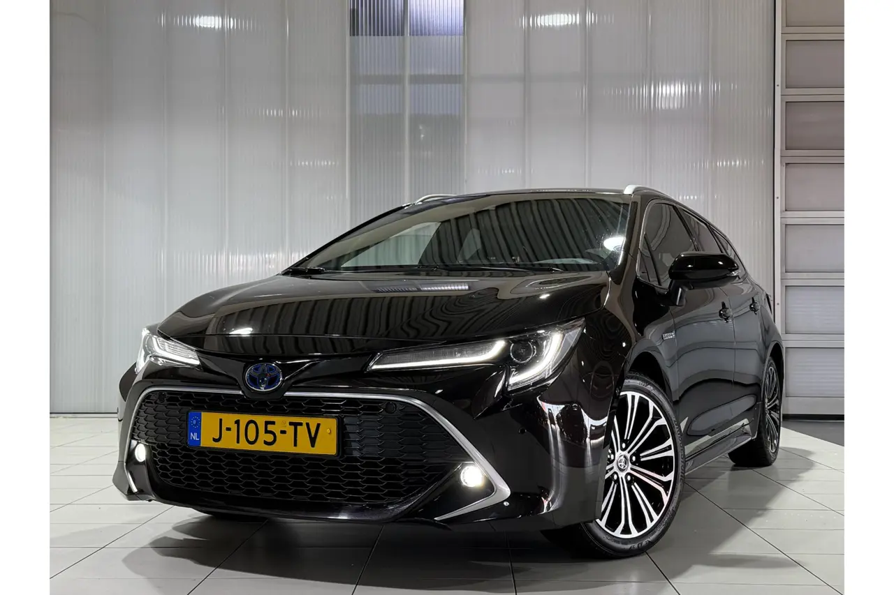 Toyota Corolla Touring Sports 1.8 Hybrid Executive 2020, foto 1