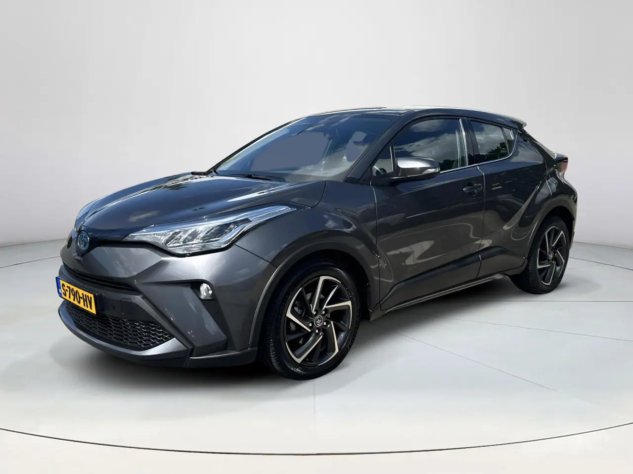 Toyota C-HR 2.0 Hybrid Dynamic 2023, foto 1