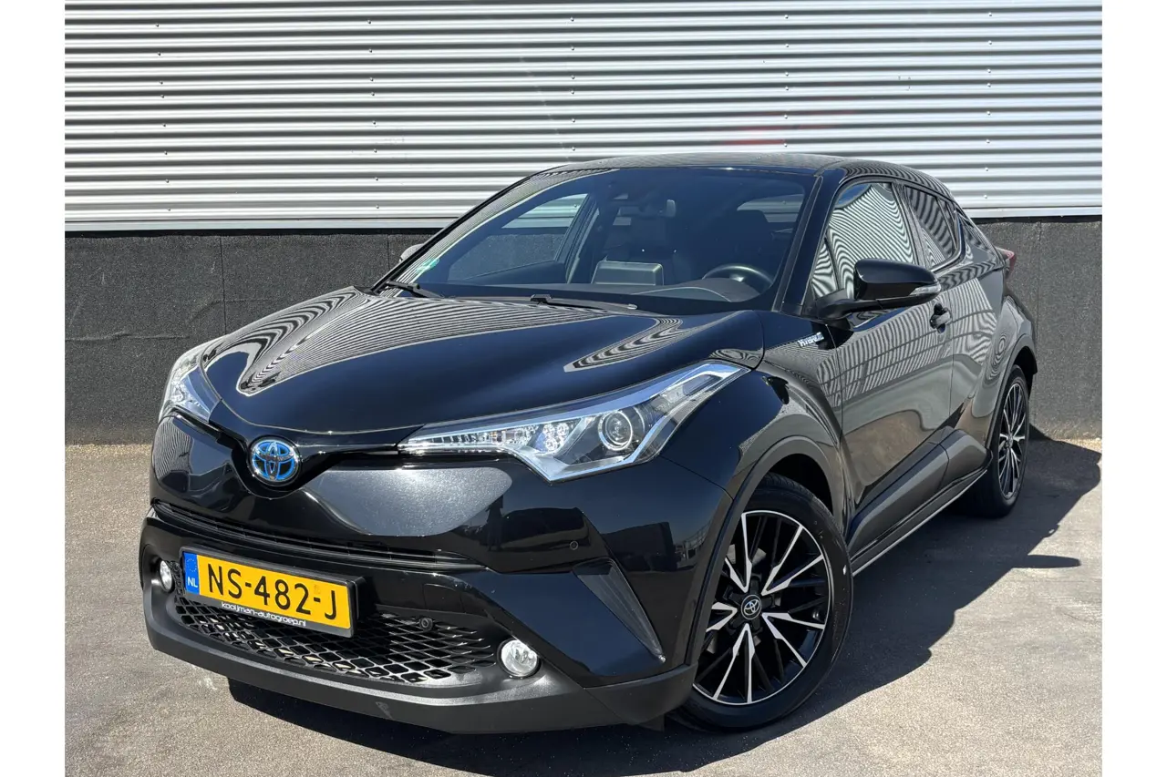 Toyota C-HR 1.8 Hybrid Executive Automaat 2017, foto 1