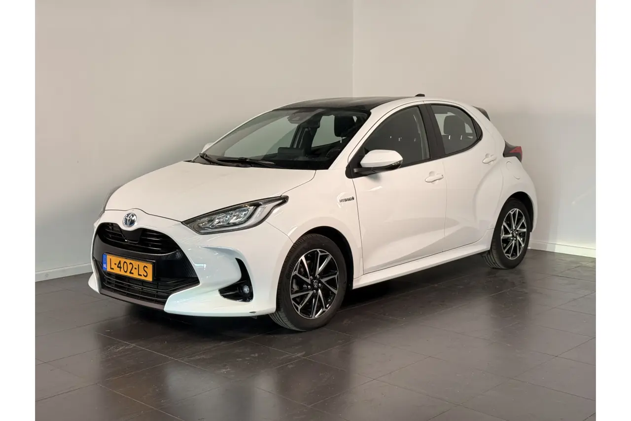 Toyota Yaris 1.5 Hybrid Dynamic 2021, foto 1