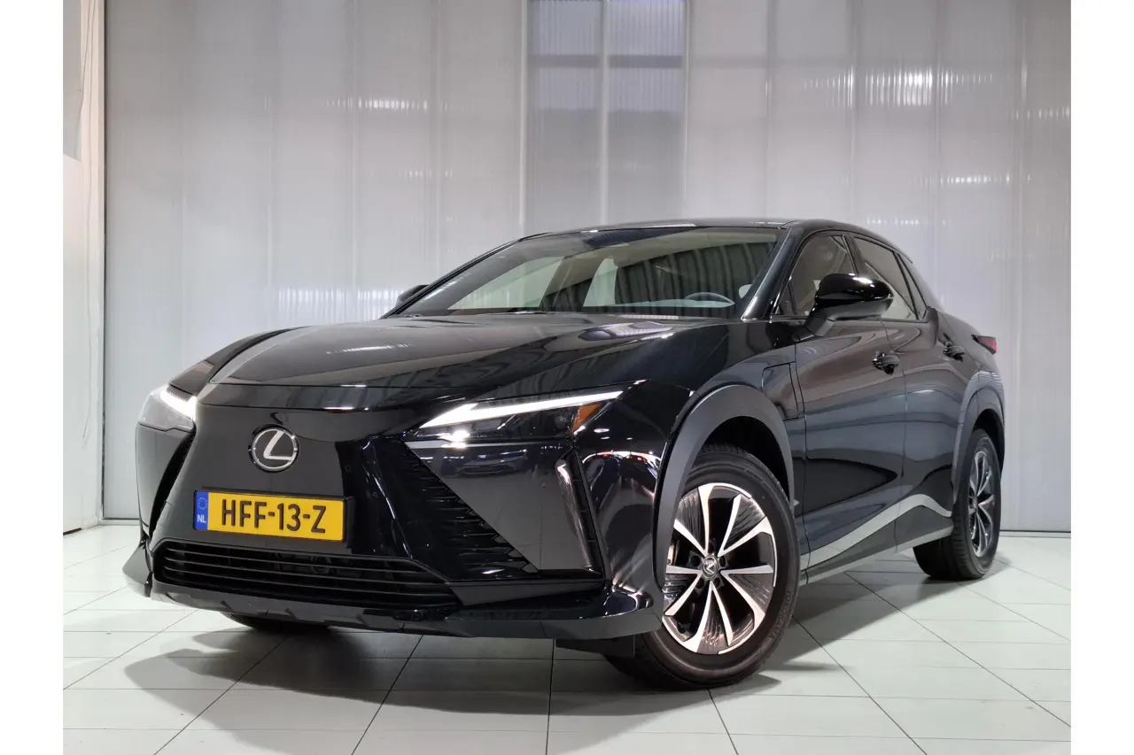Lexus RZ 450E Comfort Line 71 kWh 2025, foto 1