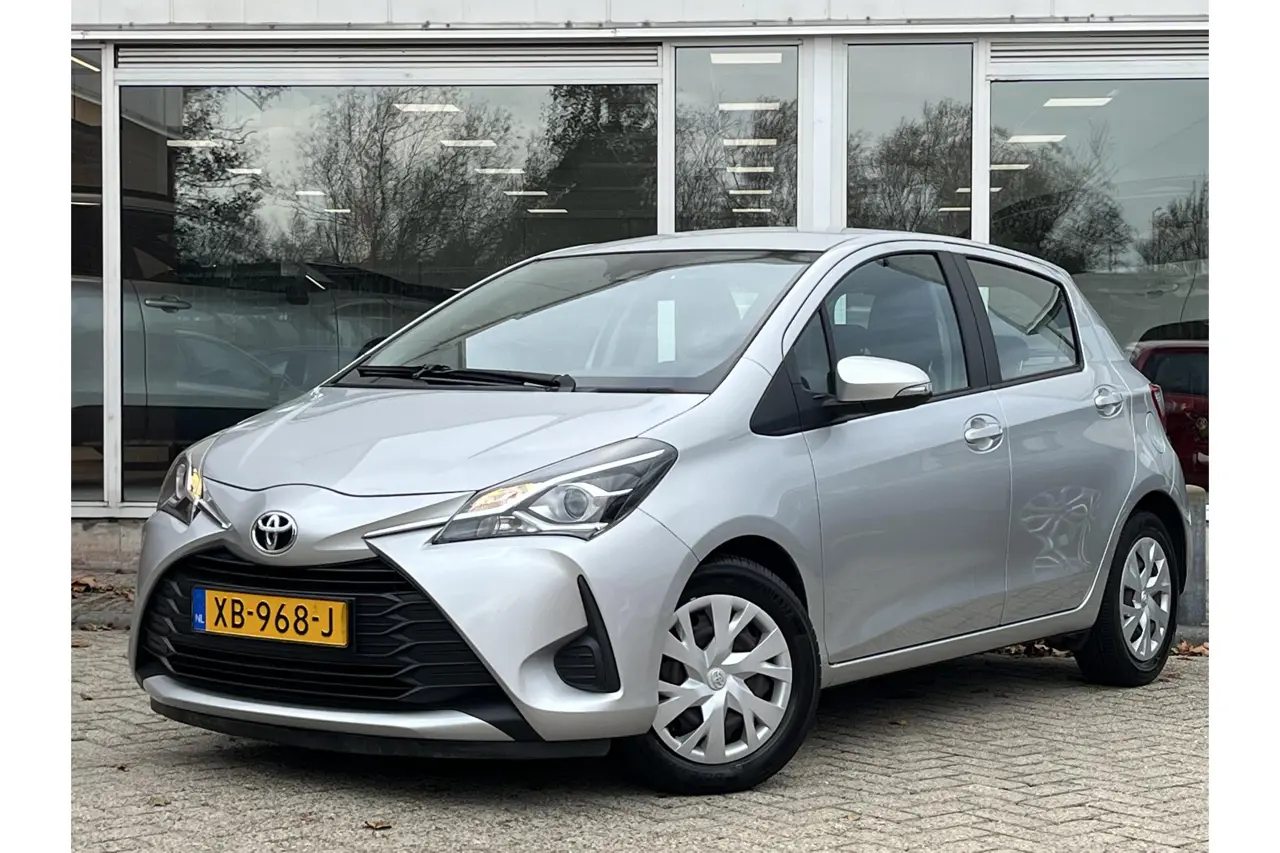 Toyota Yaris 1.0 VVT-i Active 2018, foto 1