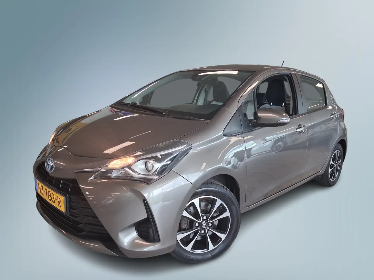 Toyota Yaris 1.5 Hybrid Aspiration 2017, foto 1