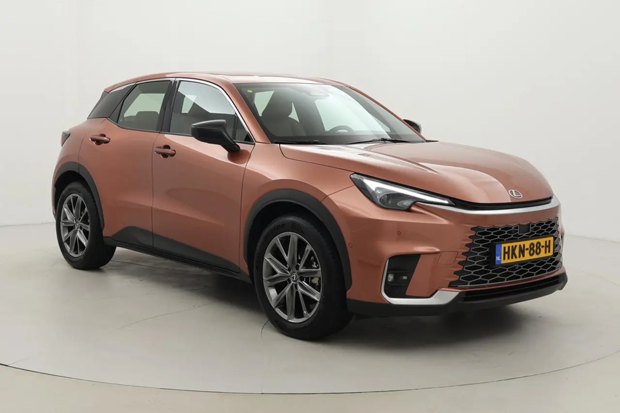 Lexus LBX 1.5 Relax 2Wd 2025, foto 1