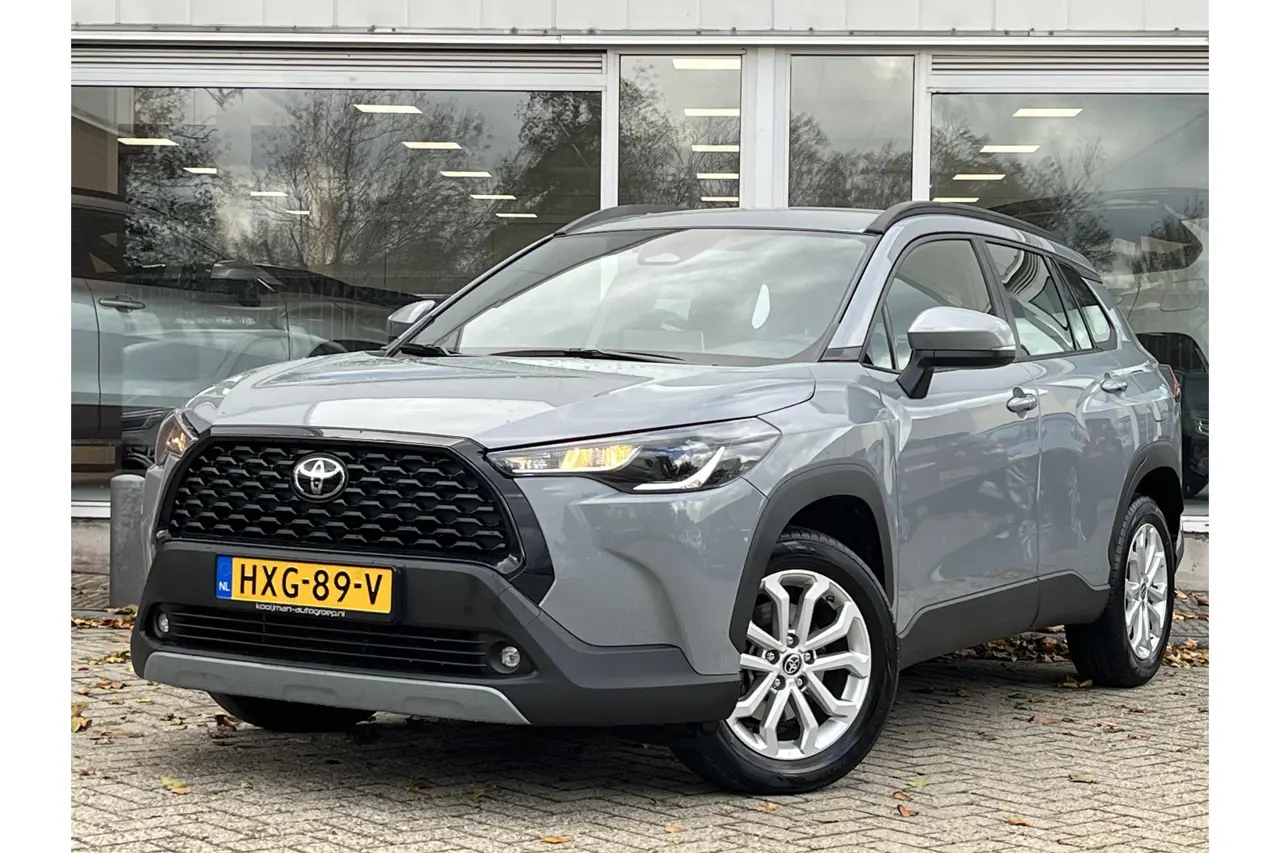 Toyota Corolla Cross Hybrid 140 Active 2025, foto 1