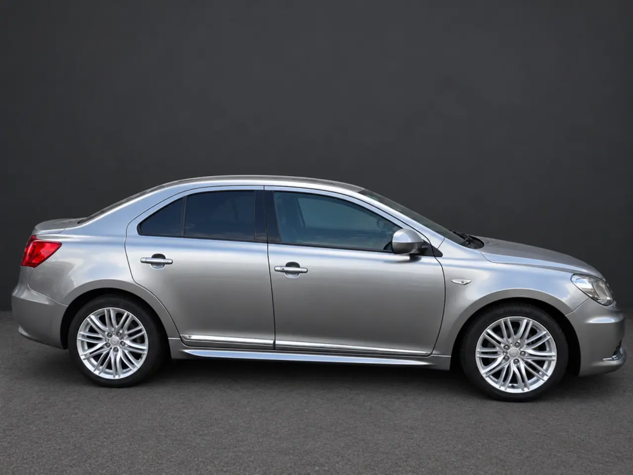 Suzuki Kizashi 2.4 Sport AWD Automaat 2014, foto 1