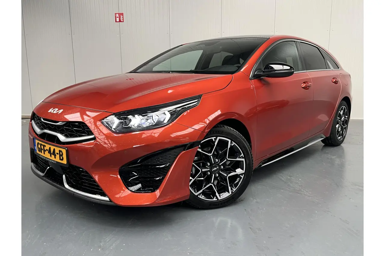 Kia ProCeed 1.5 T-Gdi Gt-Line 2024, foto 1