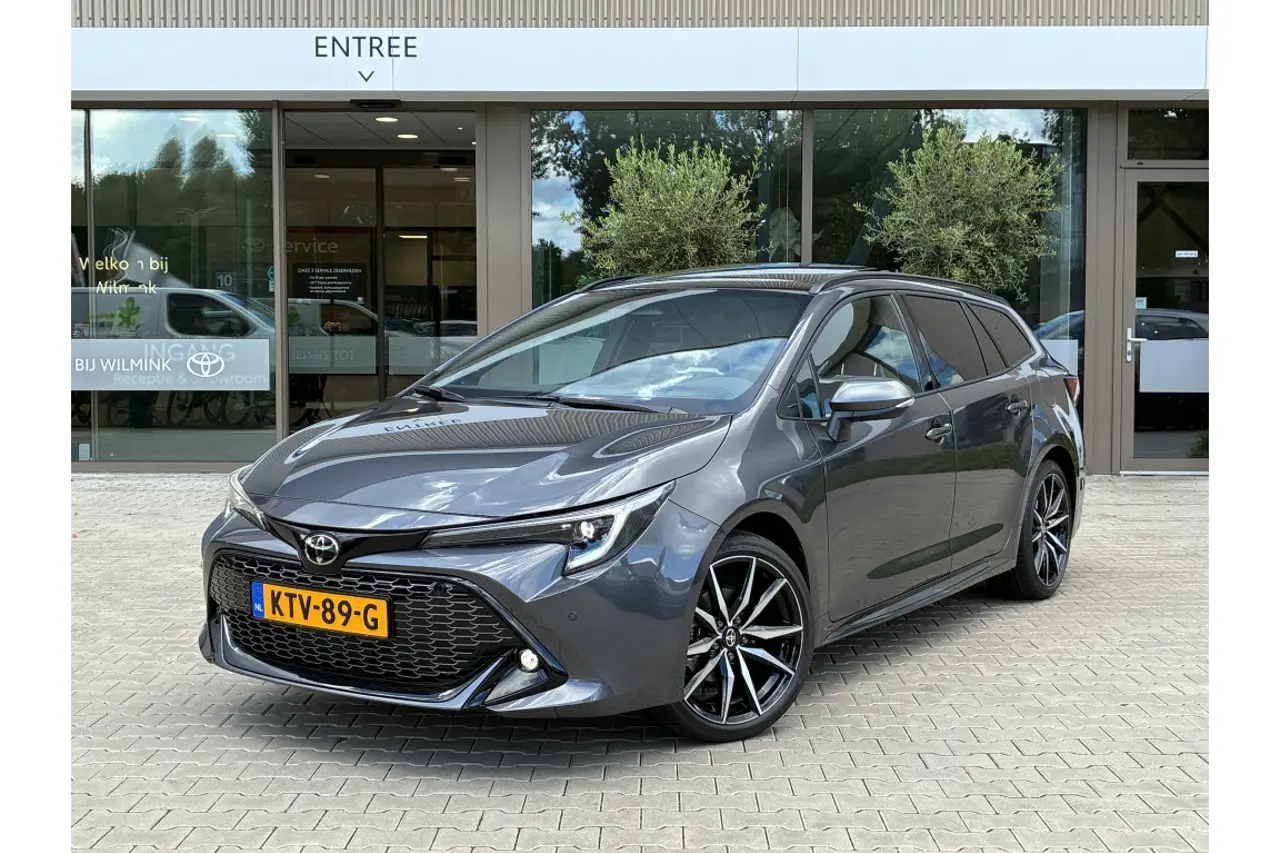 Toyota Corolla Touring Sports Hybrid 140 Gr Sport 2026, photo 1