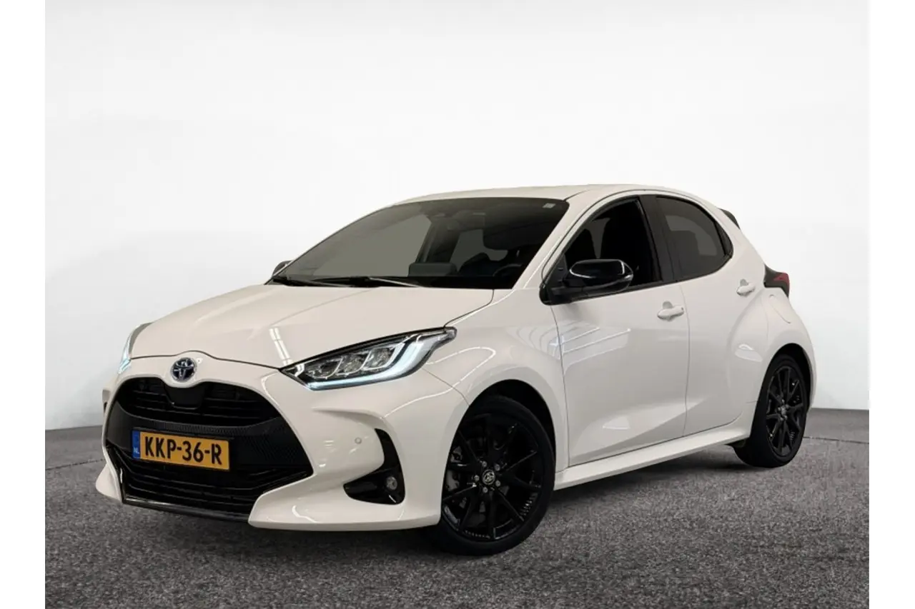 Toyota Yaris 1.5 Hyb. Executive 2022, foto 1