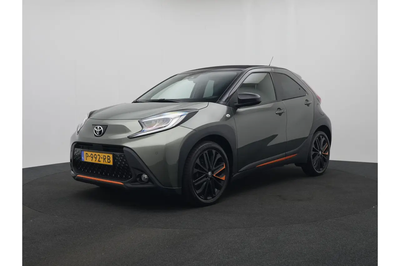 Toyota Aygo X 1.0 VVT-i Mt Cabrio 2022, foto 1