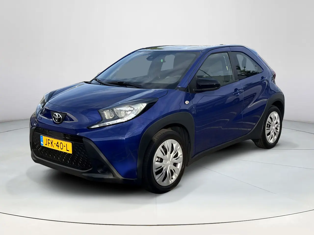 Toyota Aygo X 1.0 VVT-i Mt Play 2025, foto 1