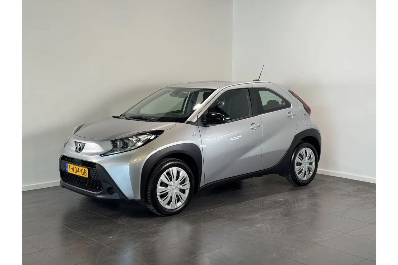 Toyota Aygo X 1.0 VVT-i Mt Play 2023, photo 1