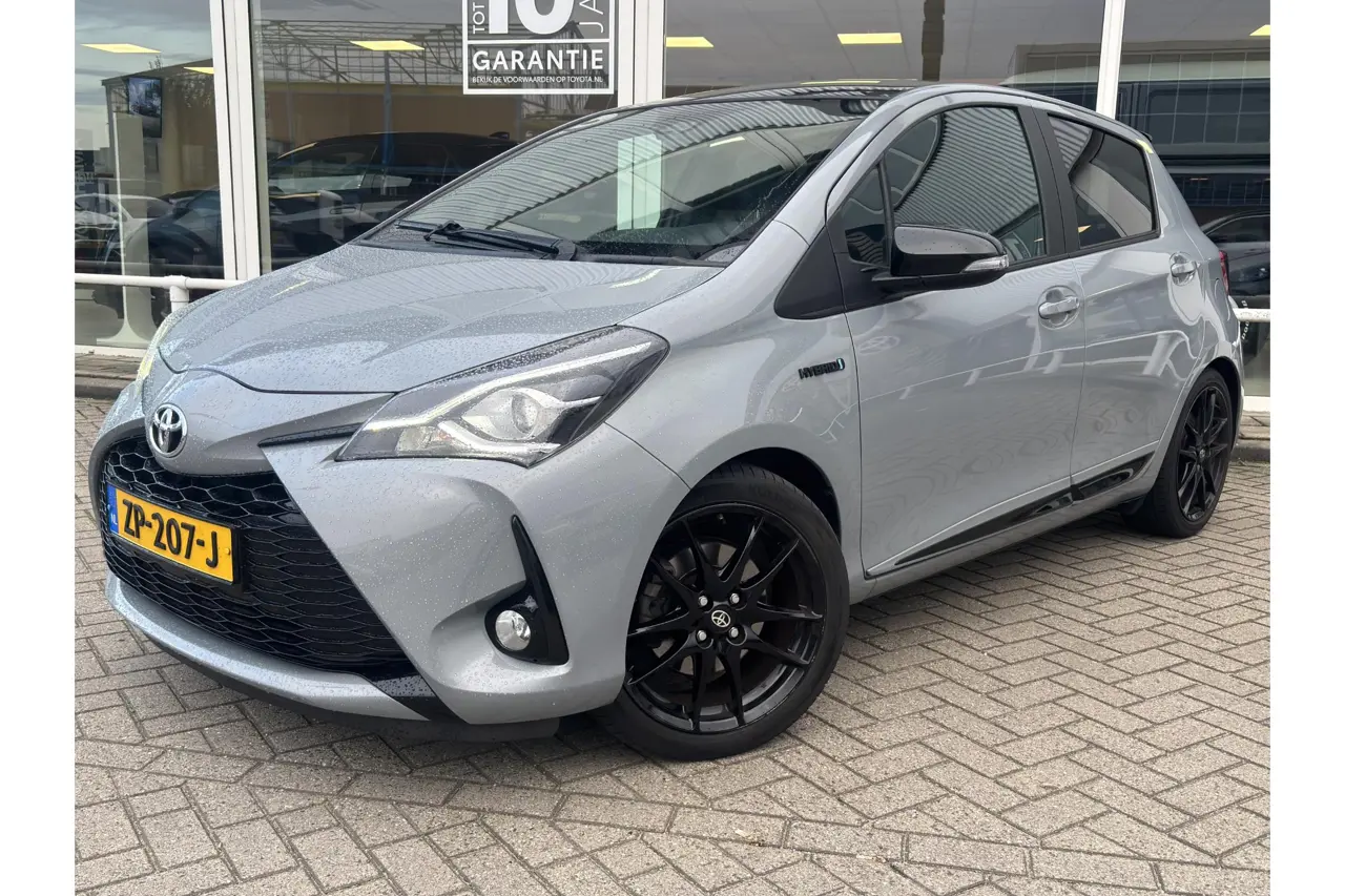 Toyota Yaris 1.5 Hybrid Gr-Sport 2019, foto 1