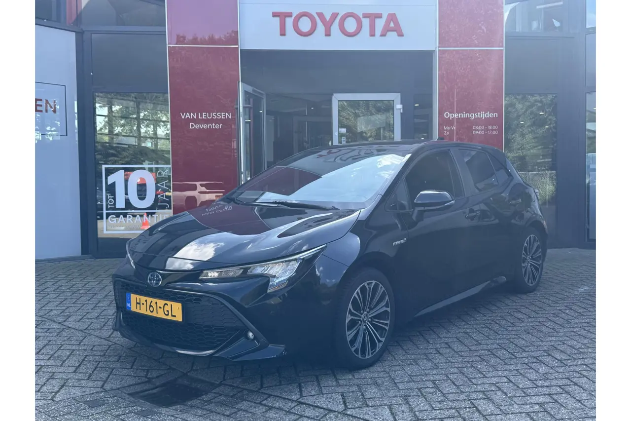 Toyota Corolla 1.8 Hybrid Business Plus 2020, foto 1