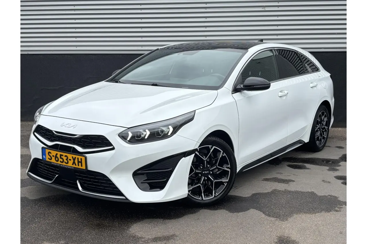 Kia ProCeed 1.5 T-GDi GT-Line 2023, foto 1
