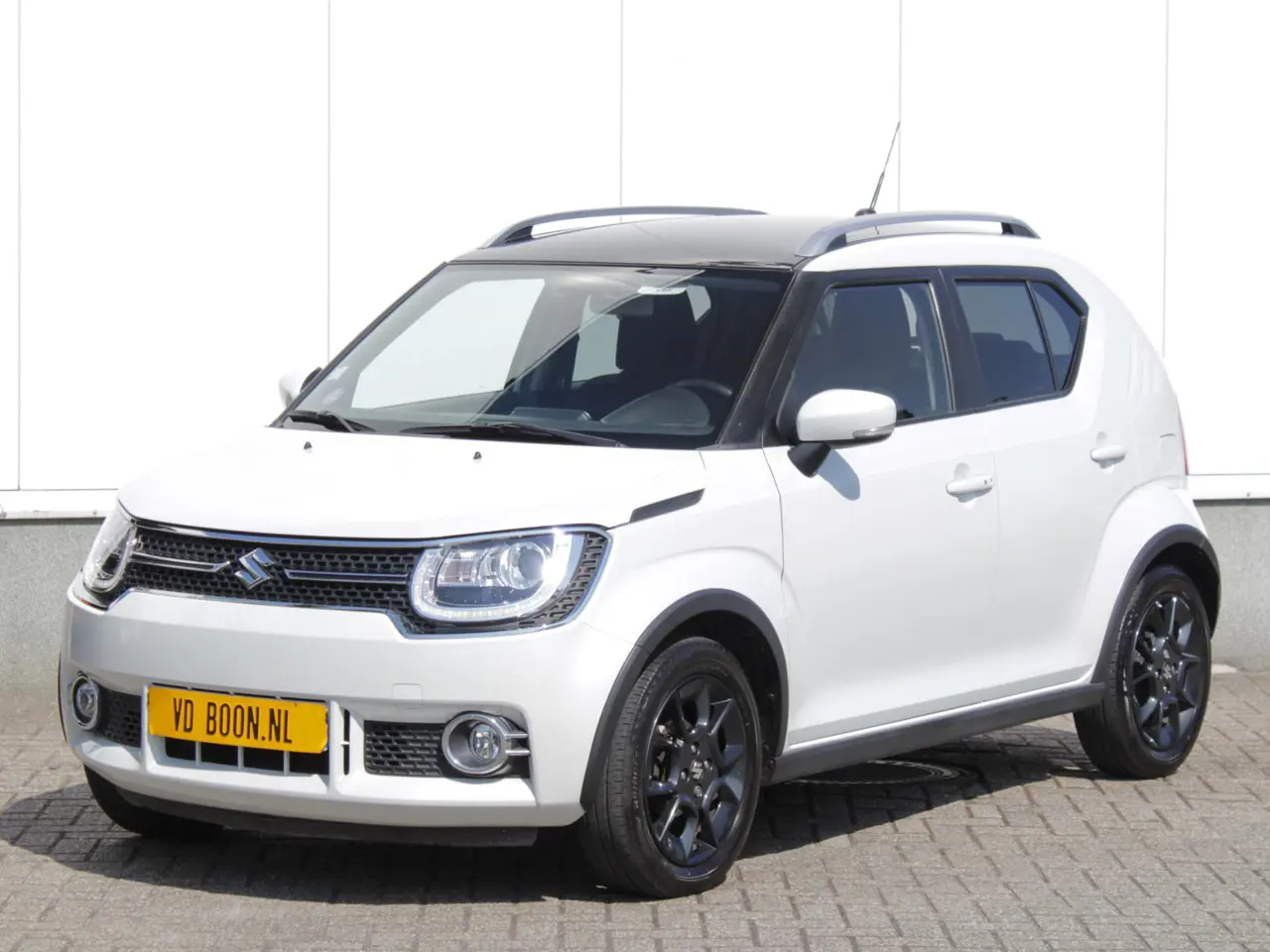 Suzuki Ignis 1.2 Stijl Smart Hybrid 2017, foto 1