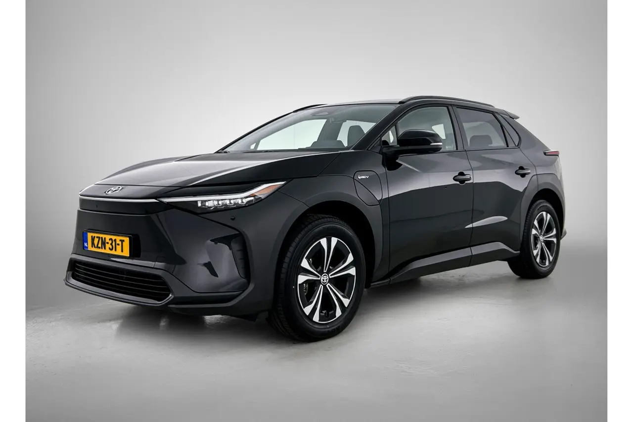 Toyota bZ4X Dynamic 71 kWh 2025, foto 1