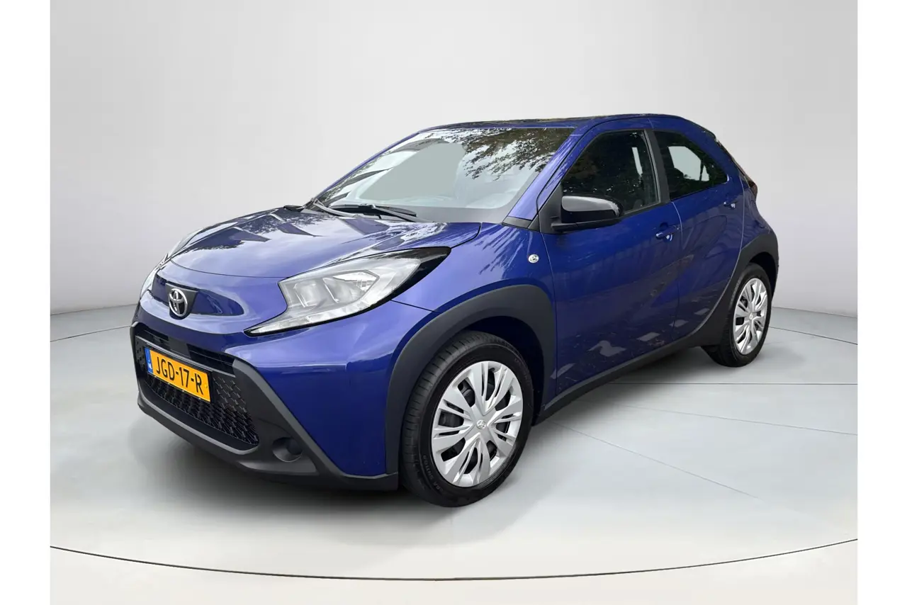 Toyota Aygo X 1.0 VVT-i Mt Play 2025, foto 1