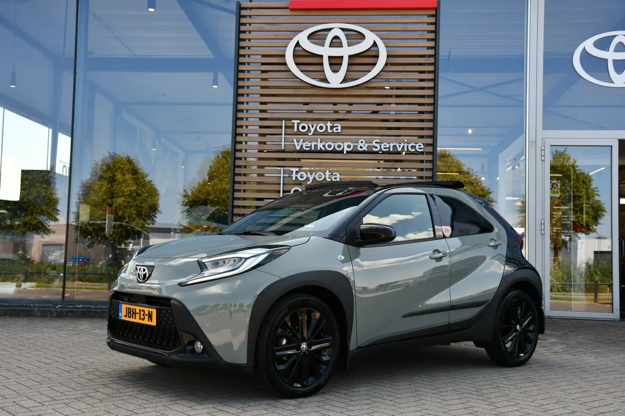 Toyota Aygo X 1.0 VVT-i S-CVT Premium Automaat 72Pk 2025, foto 1