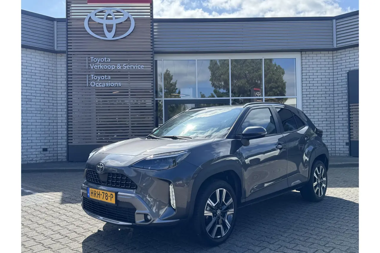 Toyota Yaris Cross 1.5 Hybrid 130 Executive 2025, photo 1