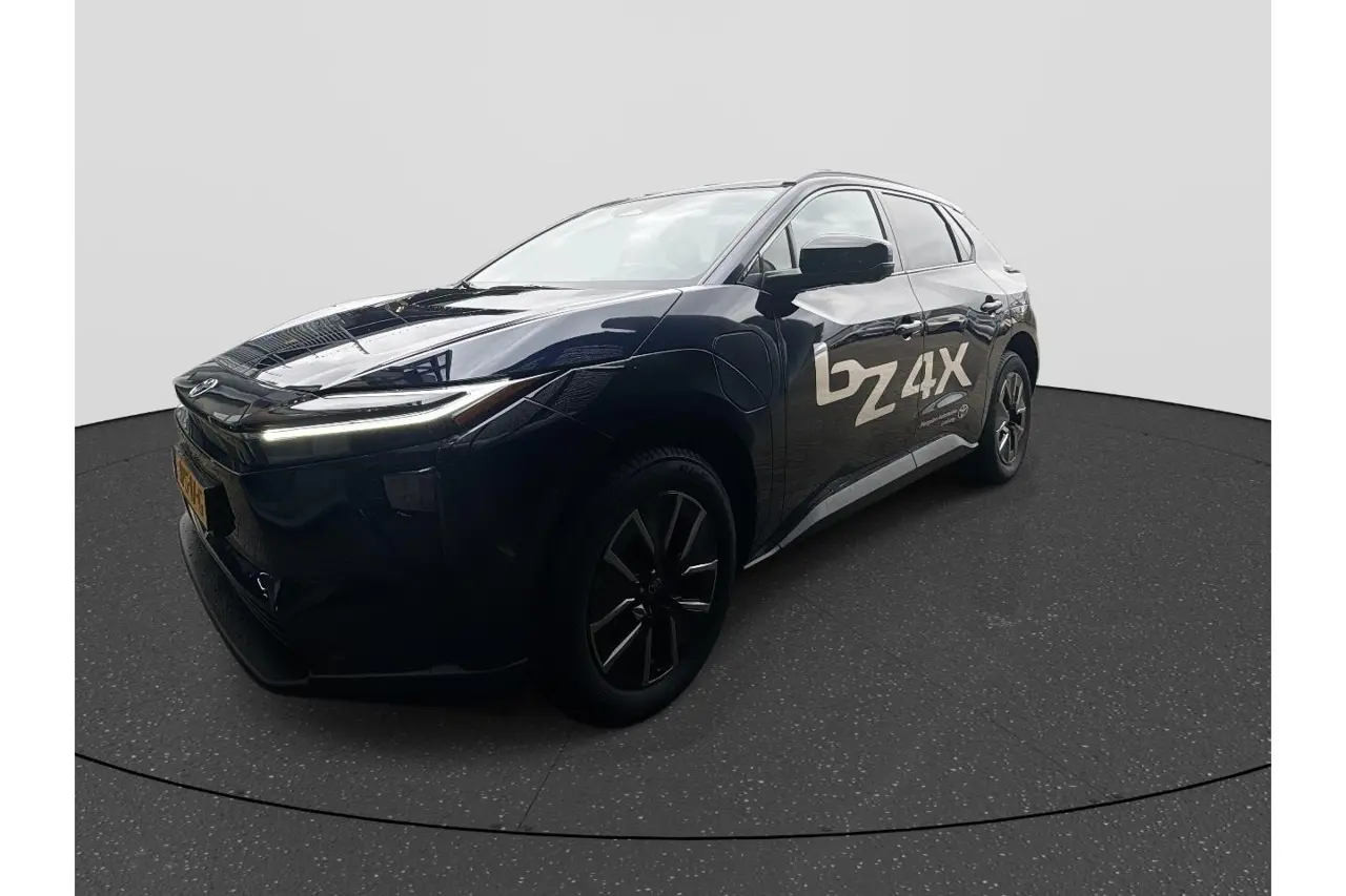 Toyota bZ4X Executive 73 kWh 2026, foto 1