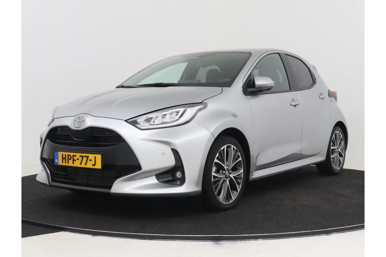 Toyota Yaris 1.5 Hybrid 130 Executive 2025, foto 1