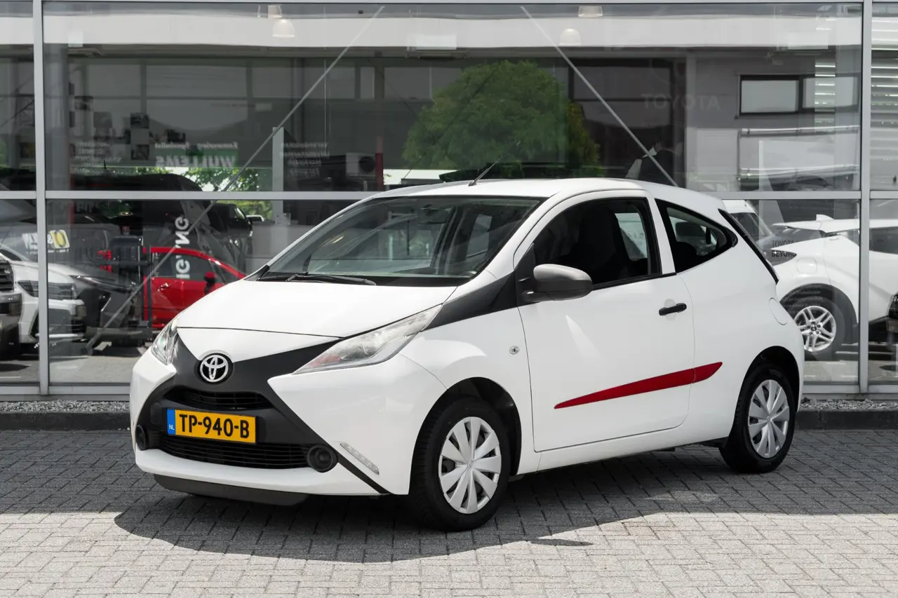 Toyota Aygo 1.0 VVT-i X 2015, foto 1