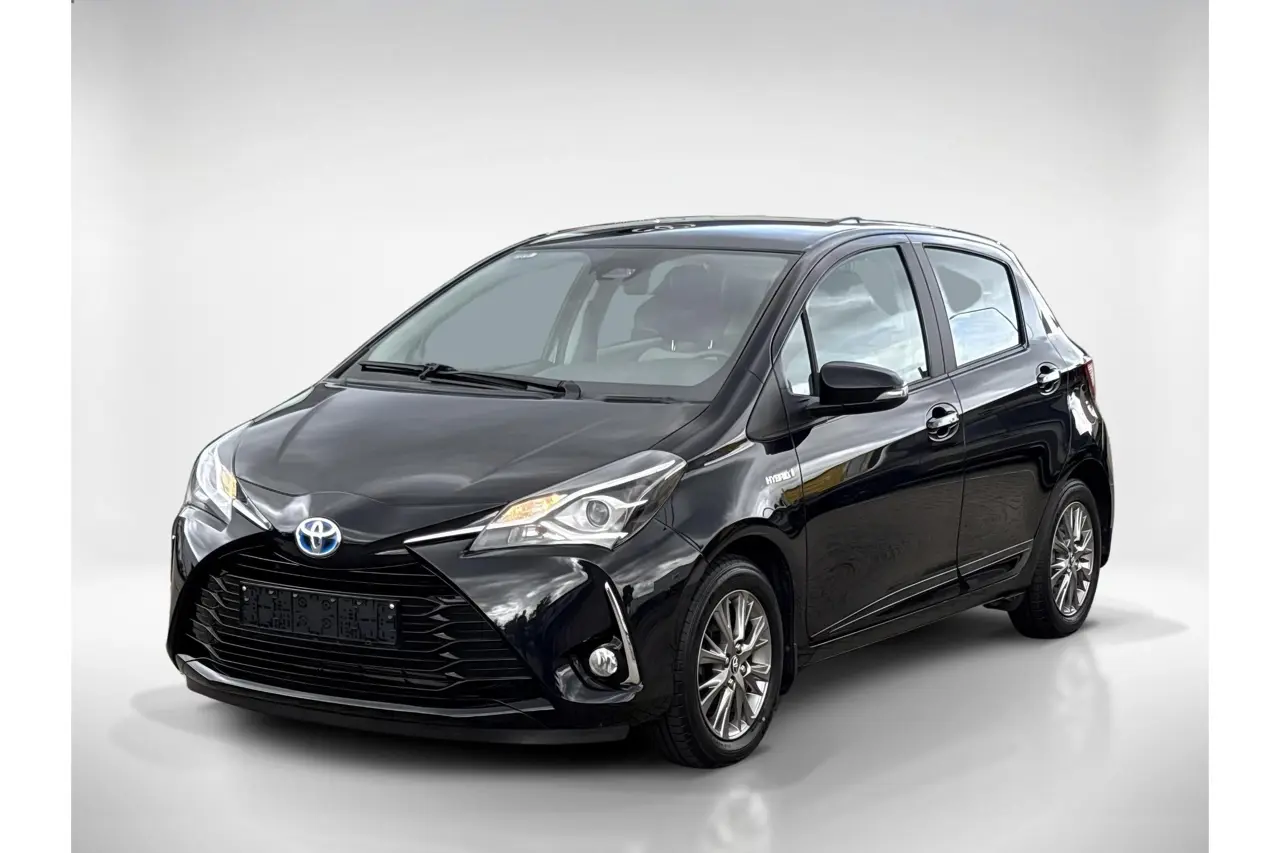 Toyota Yaris 1.5 Hybrid Design 2017, foto 1
