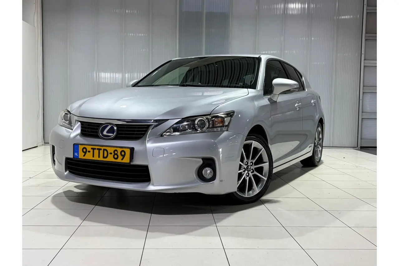 Lexus CT 200H Business Style 2013, foto 1