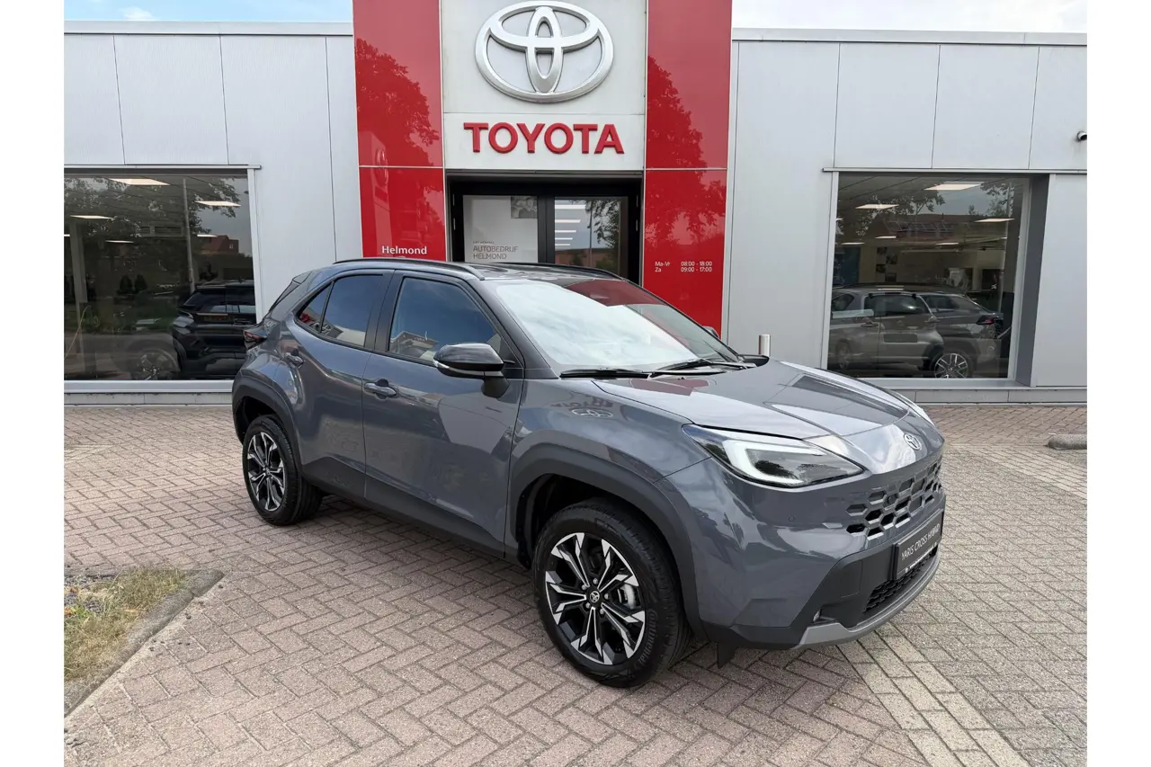 Toyota Yaris Cross 1.5 Hybrid 130 First Edition 2026, foto 1