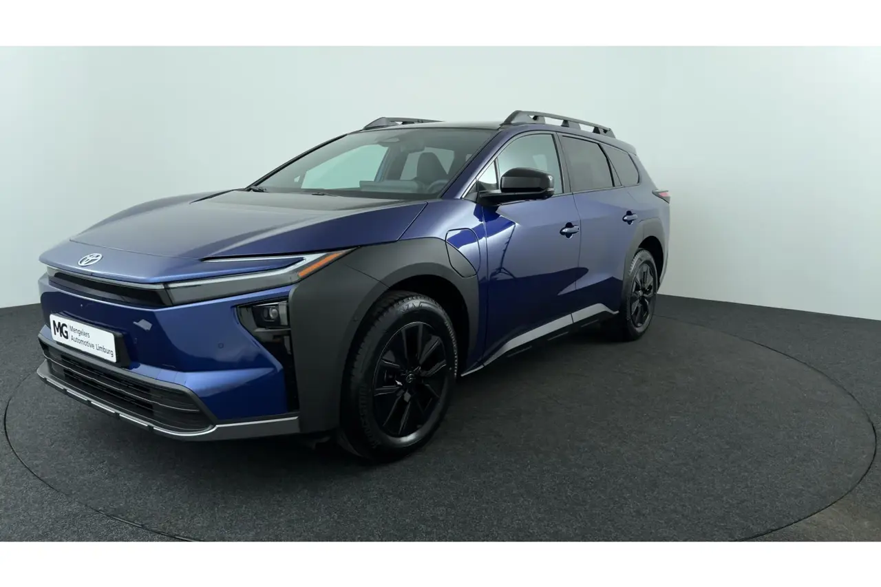 Toyota bZ4X Executive AWD 75 kWh 2026, foto 1