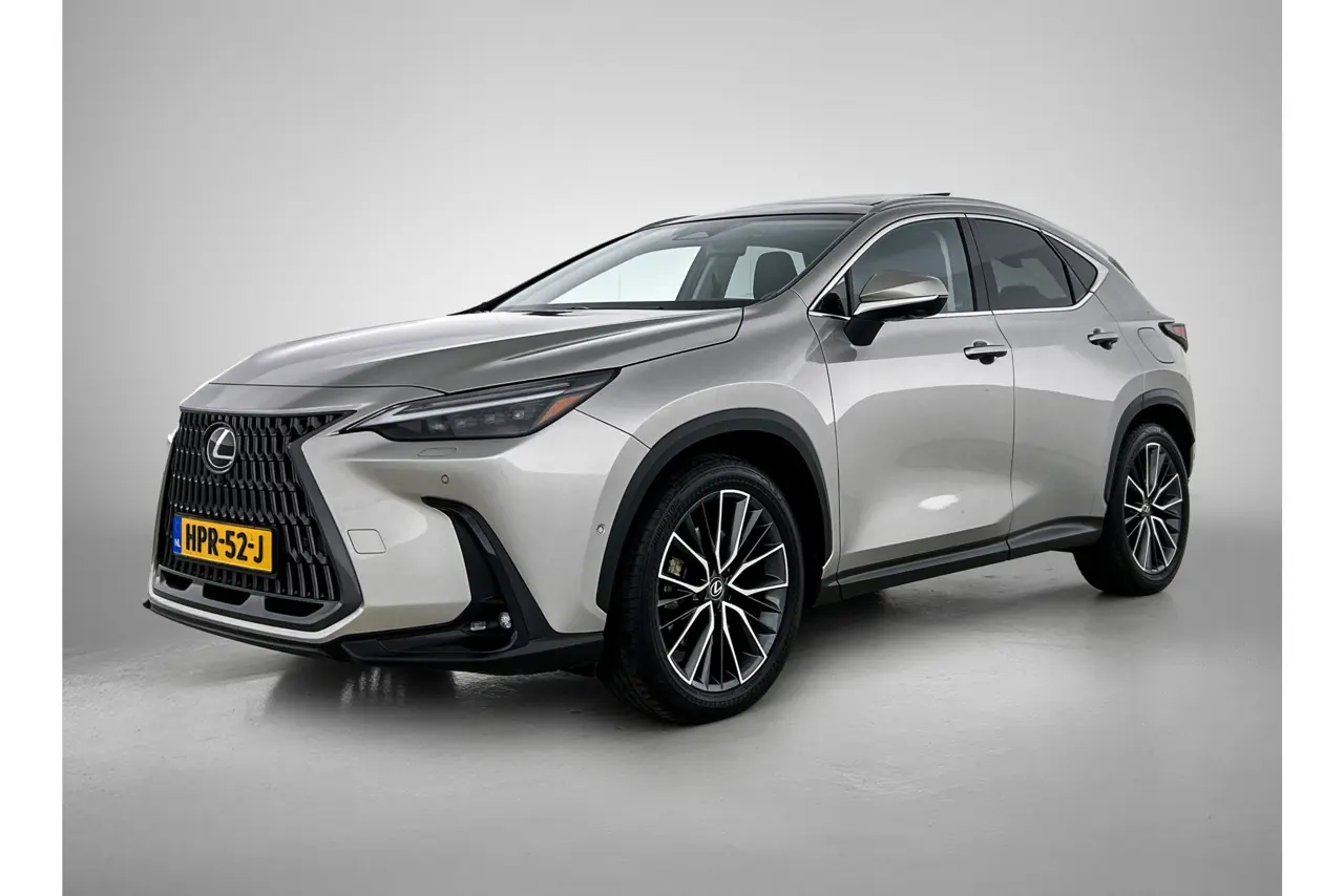 Lexus NX 450H+ AWD President Line 2025, foto 1