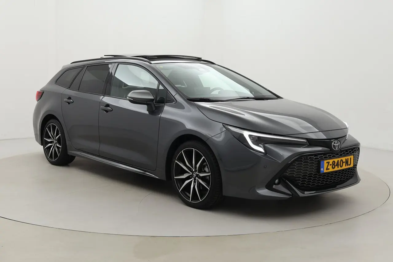 Toyota Corolla Touring Sports Hybrid 140 Gr Sport 2024, photo 1
