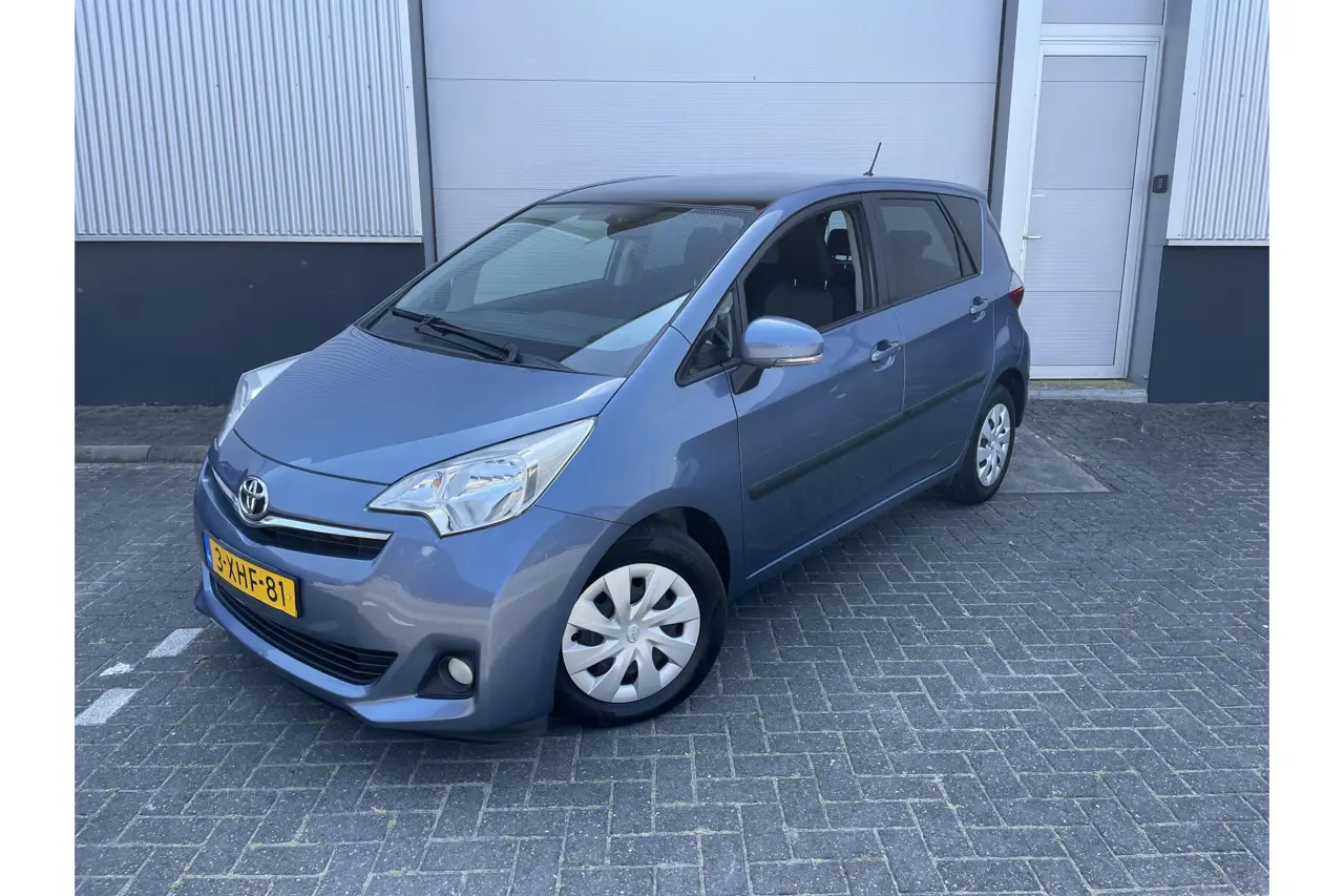 Toyota Verso-S 1.3 VVT-i Aspiration 2014, foto 1